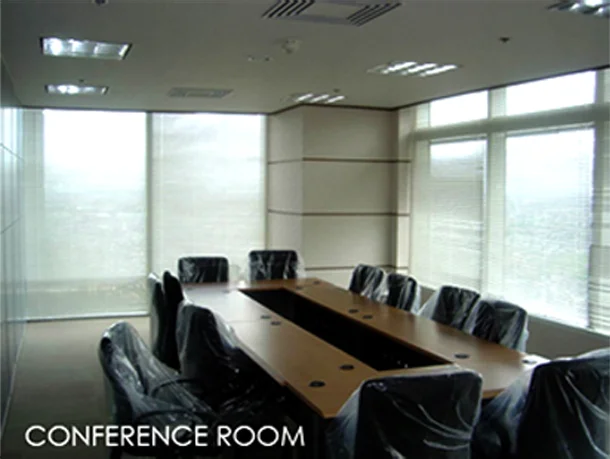 Interior 2.jpg