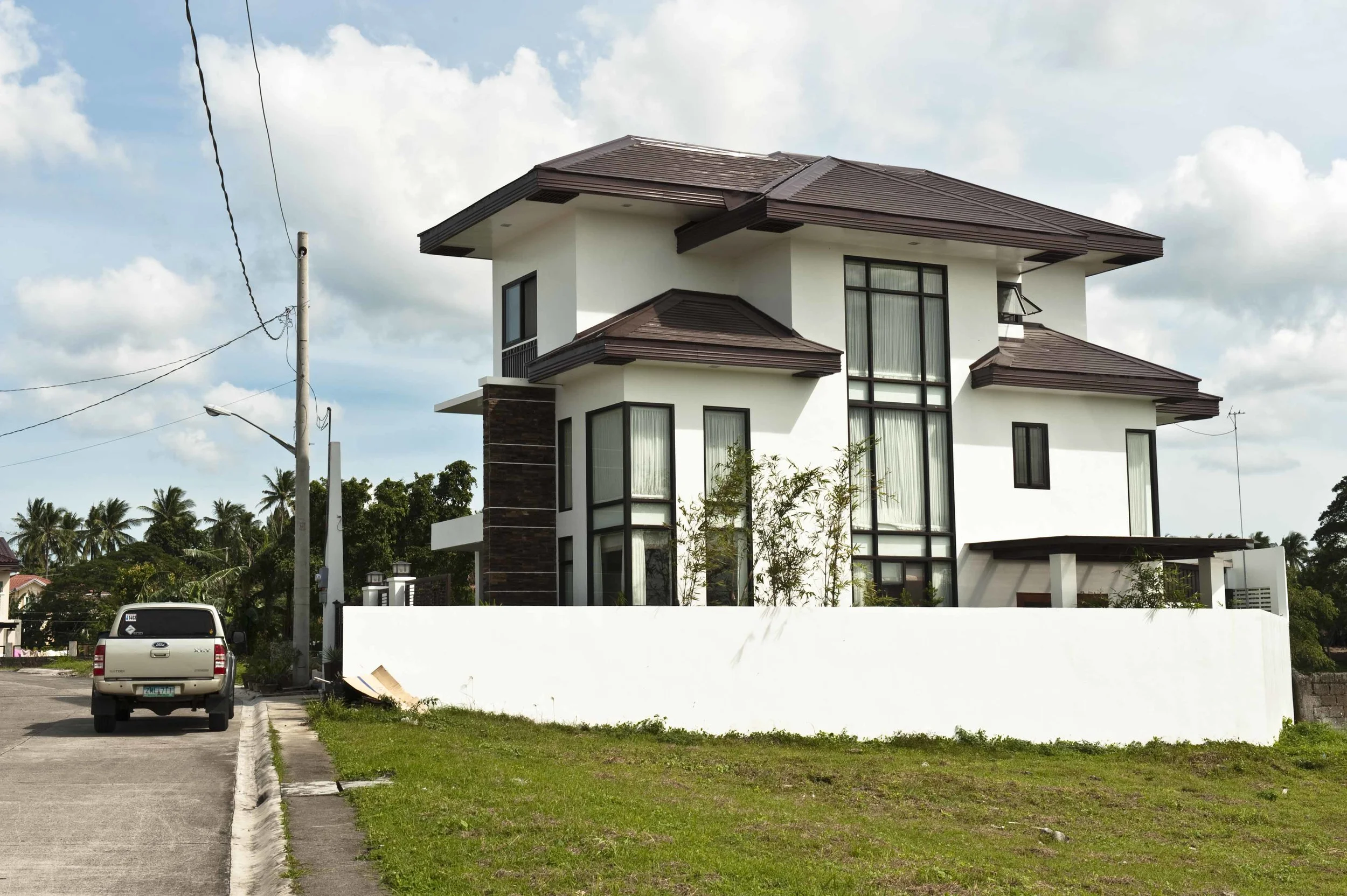 Taal Batangas 3 Storey Residence, residential architecture project by MPAAI
